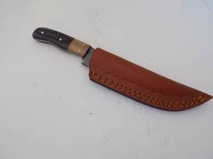Damascus Steel Fixed Blade Knife With Leather Sheath