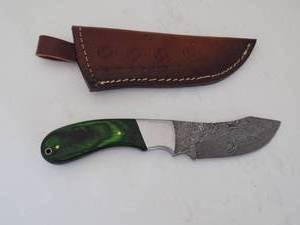 Damascus Steel Fixed Blade Knife With Leather Sheath