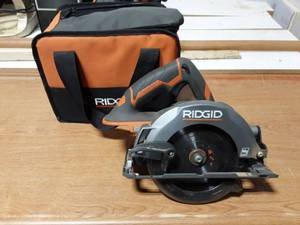 Ridgid 6-12 Circular Saw With Case 18 Volt (No Battery Or Charger)