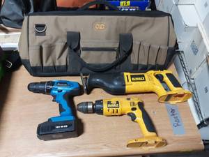 Dewalt Sawsall & Drill 18 Volt (No Battery & Charger) & Alto Drill (No Battery & Charger) With Tool Bag