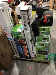 PALLET OF ASSORTED LOT OF MAILBOXES CUSTOMER RETURNS SEE PICS