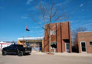 lot 1 image: New Richland Commercial Building - No Reserve