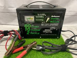 lot 16 image: Farm And Ranch 6 And 12 Volt Battery Charger