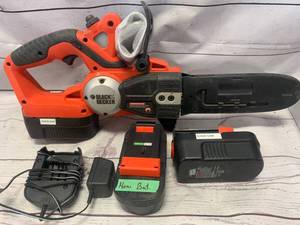 lot 38 image: Black And Decker Chainsaw Two Batteries & Charger CCS818