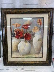 lot 39 image: Flower In Vase Artwork Beautiful Frame 24 X 28