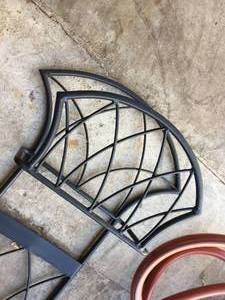 lot 87 image: Garden Hose & Stand