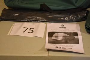 lot 75 image: Guide Gear Full Size Truck Tent
