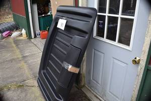 lot 90 image: Guide Gear Deluxe UTV Roof