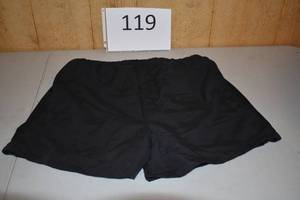 lot 117 image: U.S. Army Surplus APFU Physical Fitness Uniform Shorts