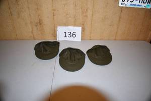lot 133 image: Austrian caps Surplus merchandise