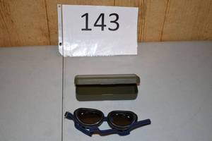 lot 139 image: Swiss Military Surplus Cebe Glacier Goggles with Case