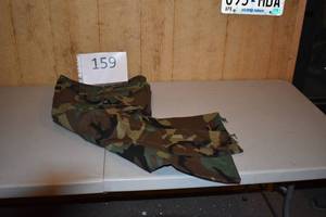 lot 155 image: U.S. Military Surplus Field Pants