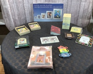 lot 138 image: New Picture Frames, Photo Albums
