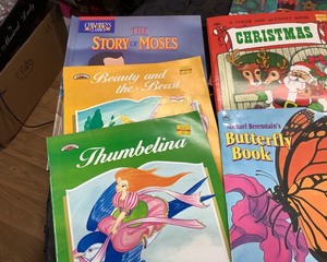 lot 118 image: Assorted Childrens Books
