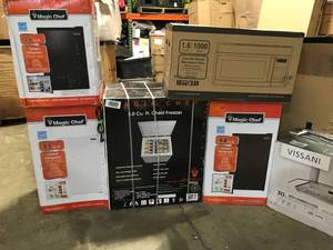 Pallet with assorted Appliances various models and conditions - Freezer, Mini Fridges, Microwave, and more some  in like new condition see pictures