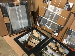 Pallet with assorted Mirrors not used see pictures