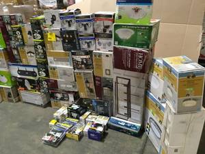 Pallet with assorted Lighting various models and conditions open boxes