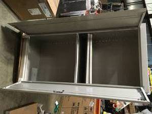 Metal Storage Cabinet some damage review pictures