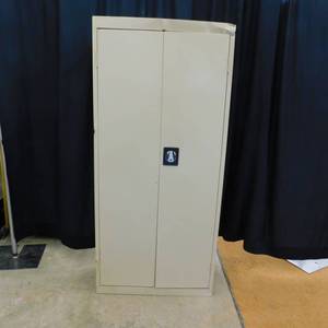 METAL CABINET