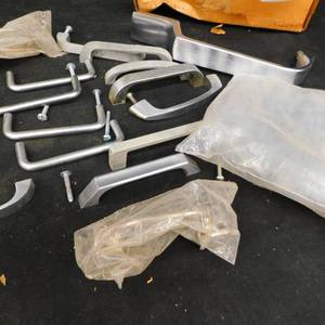 HANDLES