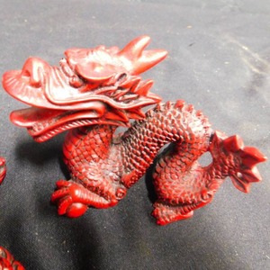 DRAGONS