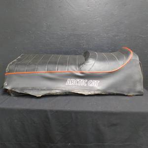 SNOWMOBILE SEAT