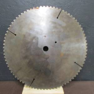 LARGE SAW BLADE