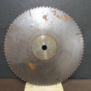 LARGE SAW BLADE