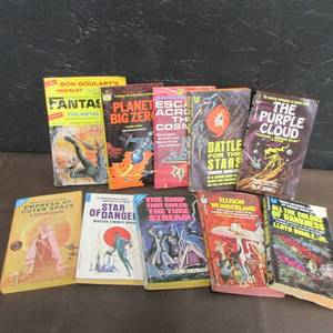 1960S SCIENCE FICTION BOOKS