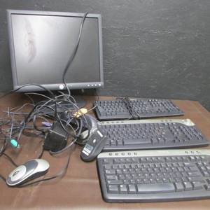 COMPUTER ACCESSORY LOT