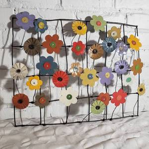 lot 106 image: Charming Floral Metal Art