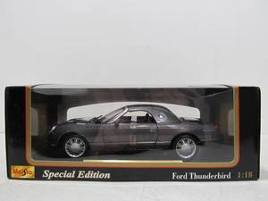 Maisto Ford Thunderbird