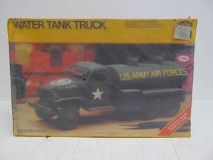NOS Vintage Testors US Army Water Tanker Truck