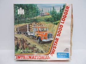 Unused Vintage International Harvester Paystar 5000 Logger Truck