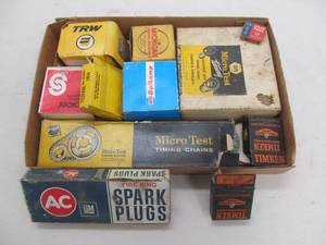 lot 14 image: hardware