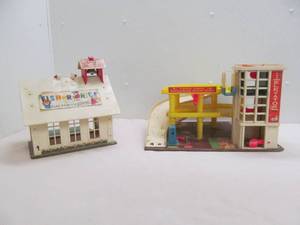 lot 47 image: fisher price toys