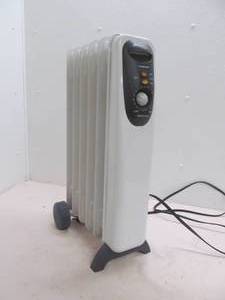 lot 139 image: Oil heater