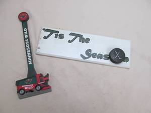 lot 158 image: Snow scraper, hockey sign