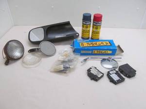 lot 212 image: Automotive accessories