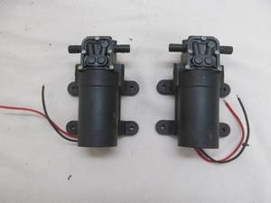 lot 221 image: Transfer pumps