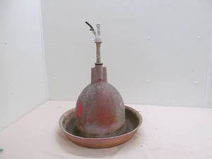 lot 222 image: Poultry water dish