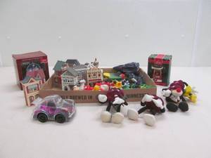 lot 242 image: Toys