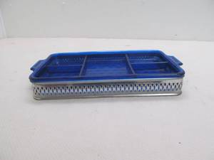 lot 244 image: Glass serving tray