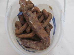 lot 252 image: Chain