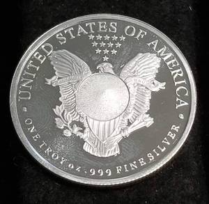 1 TROY OZ. .999 FINE SILVER SMI SILVER EAGLE DESIGN