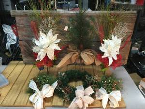 lot 45 image: Hand Crafted Holiday-Winter-Seasonal Hanging Decor
