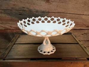 lot 50 image: Vintage Westmorland Milk Glass Pedestal Doric Open Lace Compote