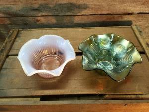 lot 57 image: 2 Fenton NutCandy Dishes