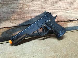 lot 133 image: Vintage Western Arms Series 70 .45 Automatic Pistol-Gun Lighter