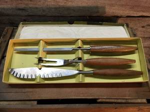 lot 150 image: Mid-Century Butler Cutlery Set